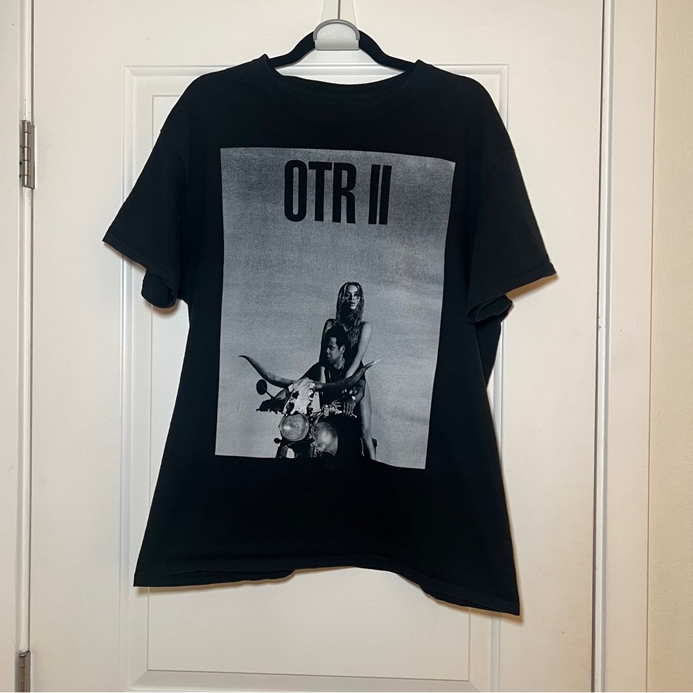 OTR II Beyoncé and Jay-Z merch tee shirt size L